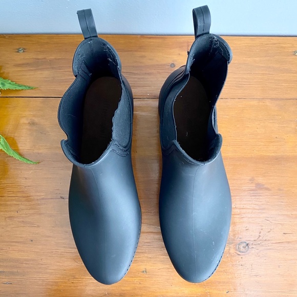 Jeffrey Campbell Matte Black Chelsea Rain Boot 9 - Picture 3 of 10